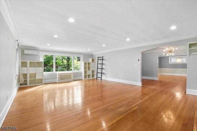 80 Claremont Ave - Photo 6 of 37