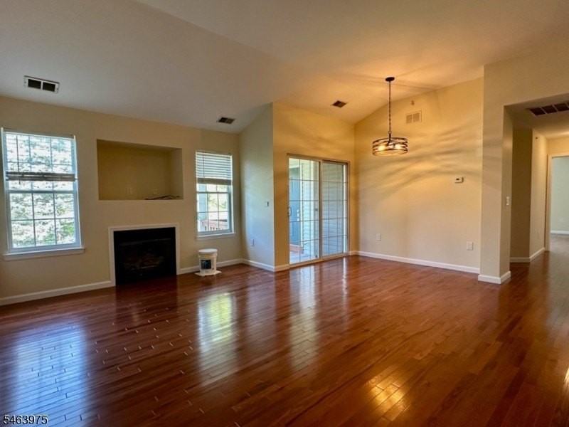 646 Honeybrook Cir - Photo 7 of 38