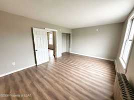 featured image of 1822 Luzerne St #2ndFL