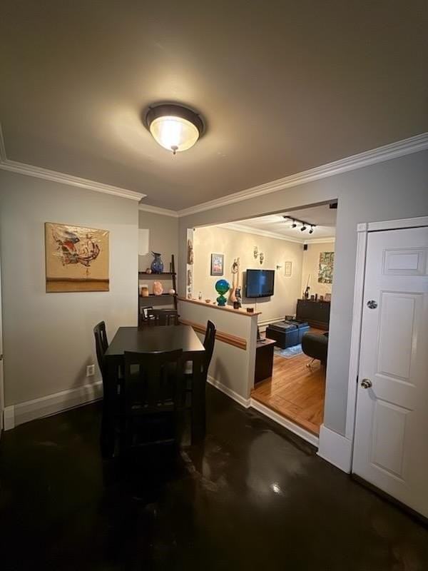 413 1st St #3R - Photo 3 of 9