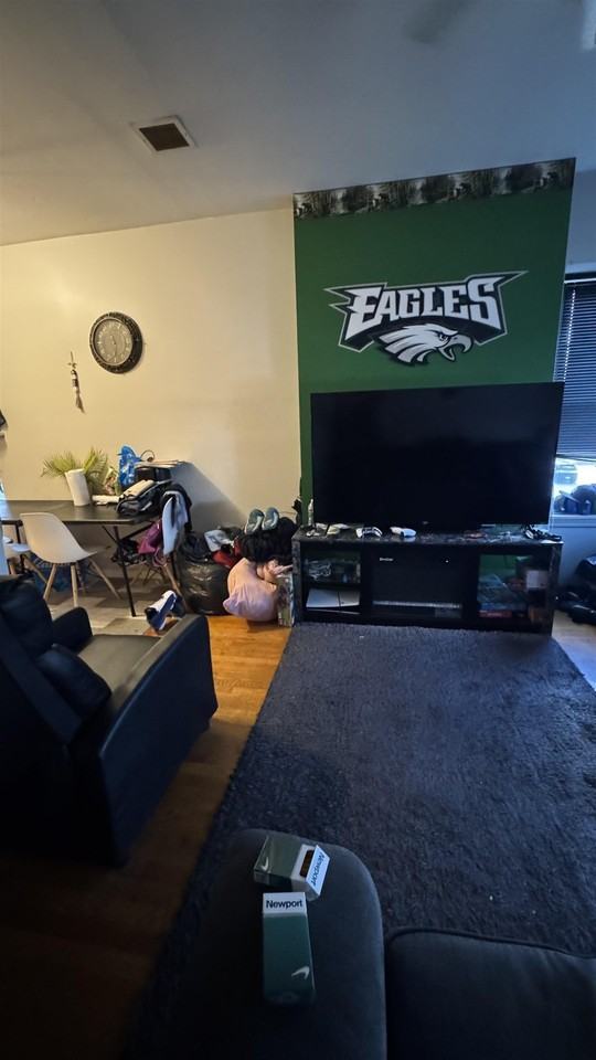 56 Jordan Ave #2L - Photo 5 of 10