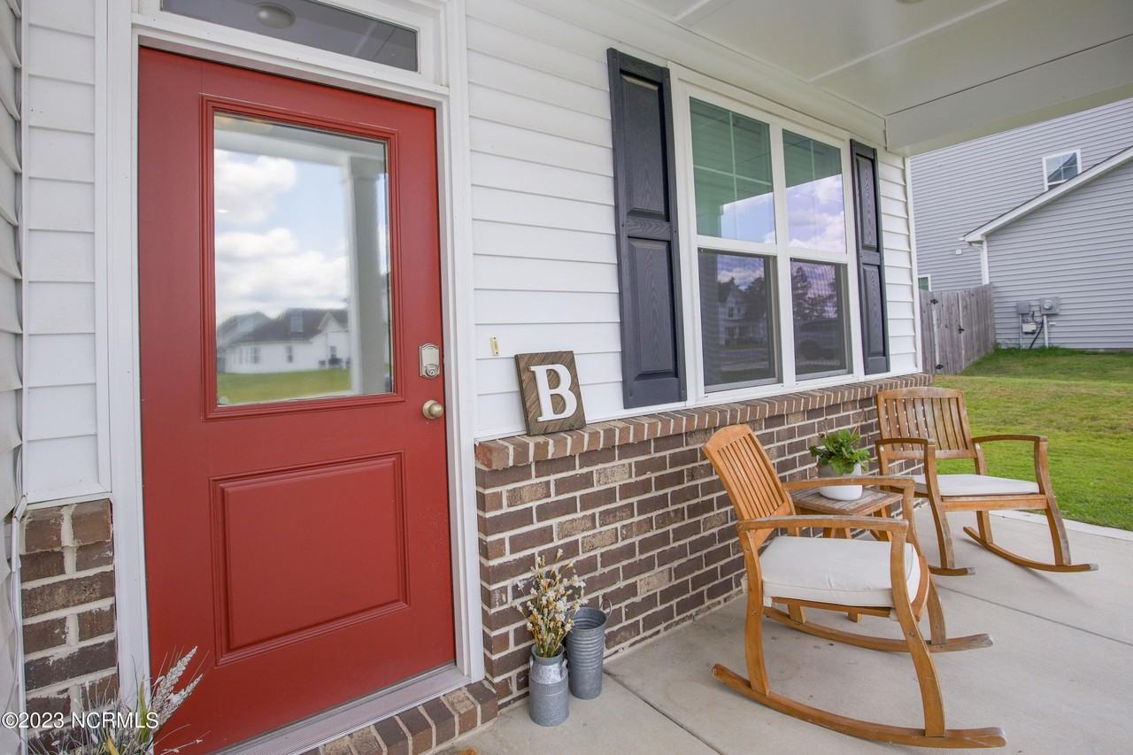 402 Summer Wind Way - Photo 4 of 50