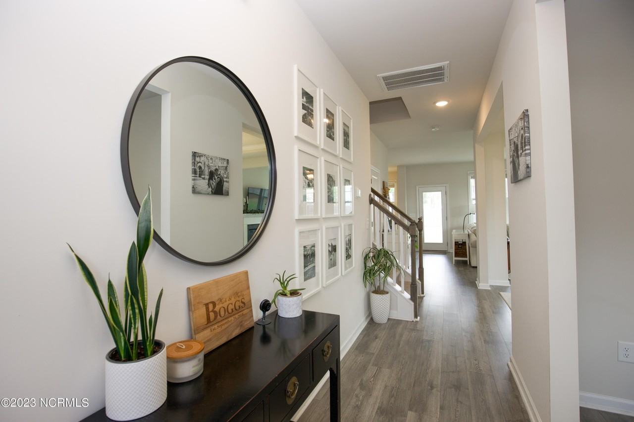 402 Summer Wind Way - Photo 6 of 50
