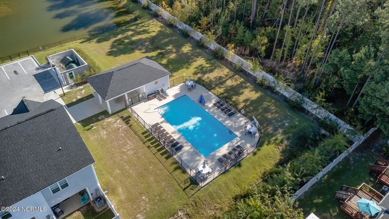 21 Catalina Cir - Photo 5 of 48