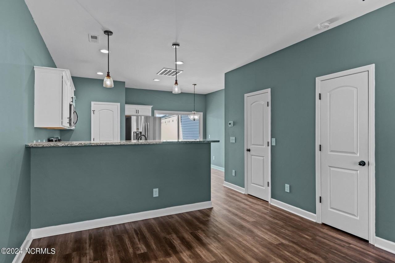 21 Catalina Cir - Photo 7 of 48