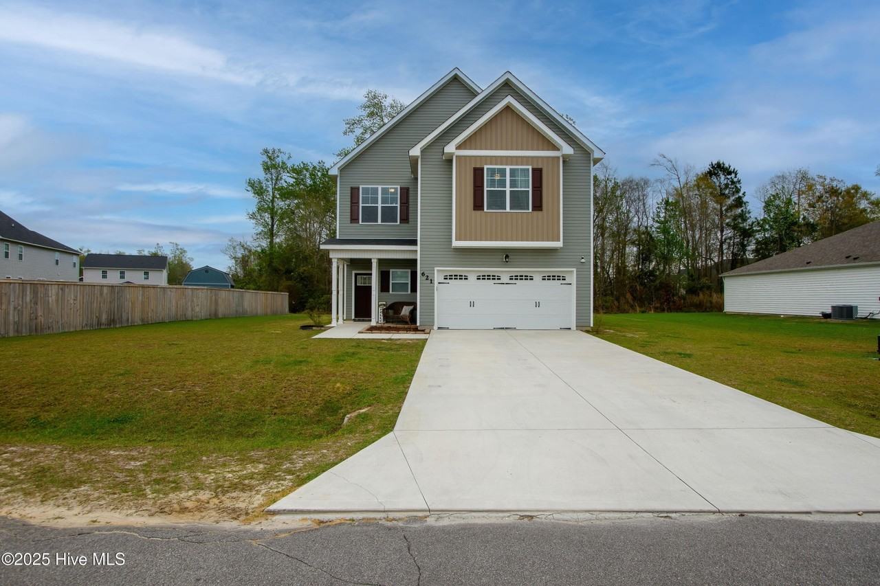621 Drummond Grove Ln - Photo 2 of 50