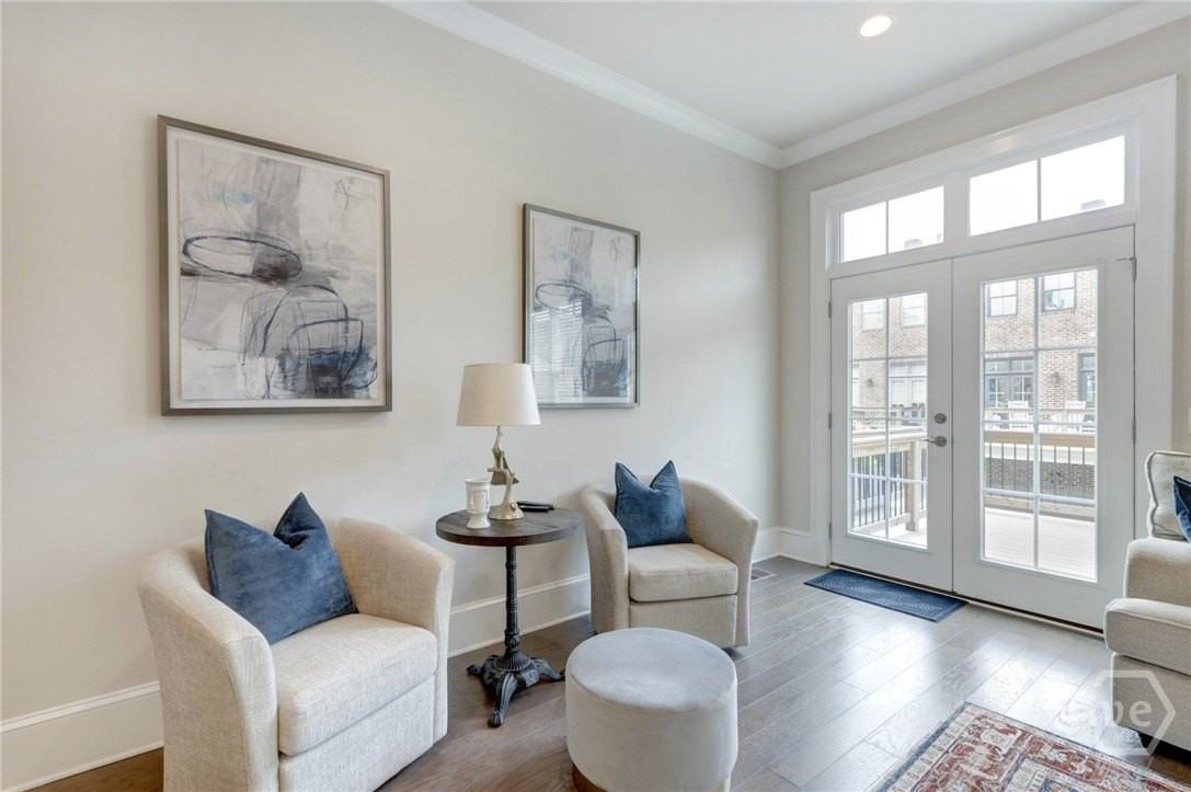 433 Port St - Photo 7 of 31