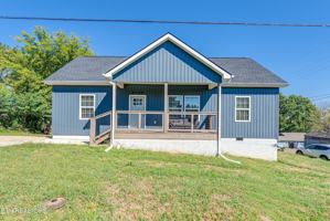 featured image of 4143 Apex Dr