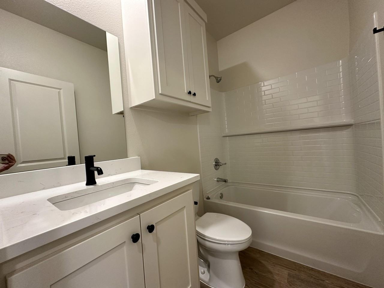 7025 40th St - Photo 5 of 10