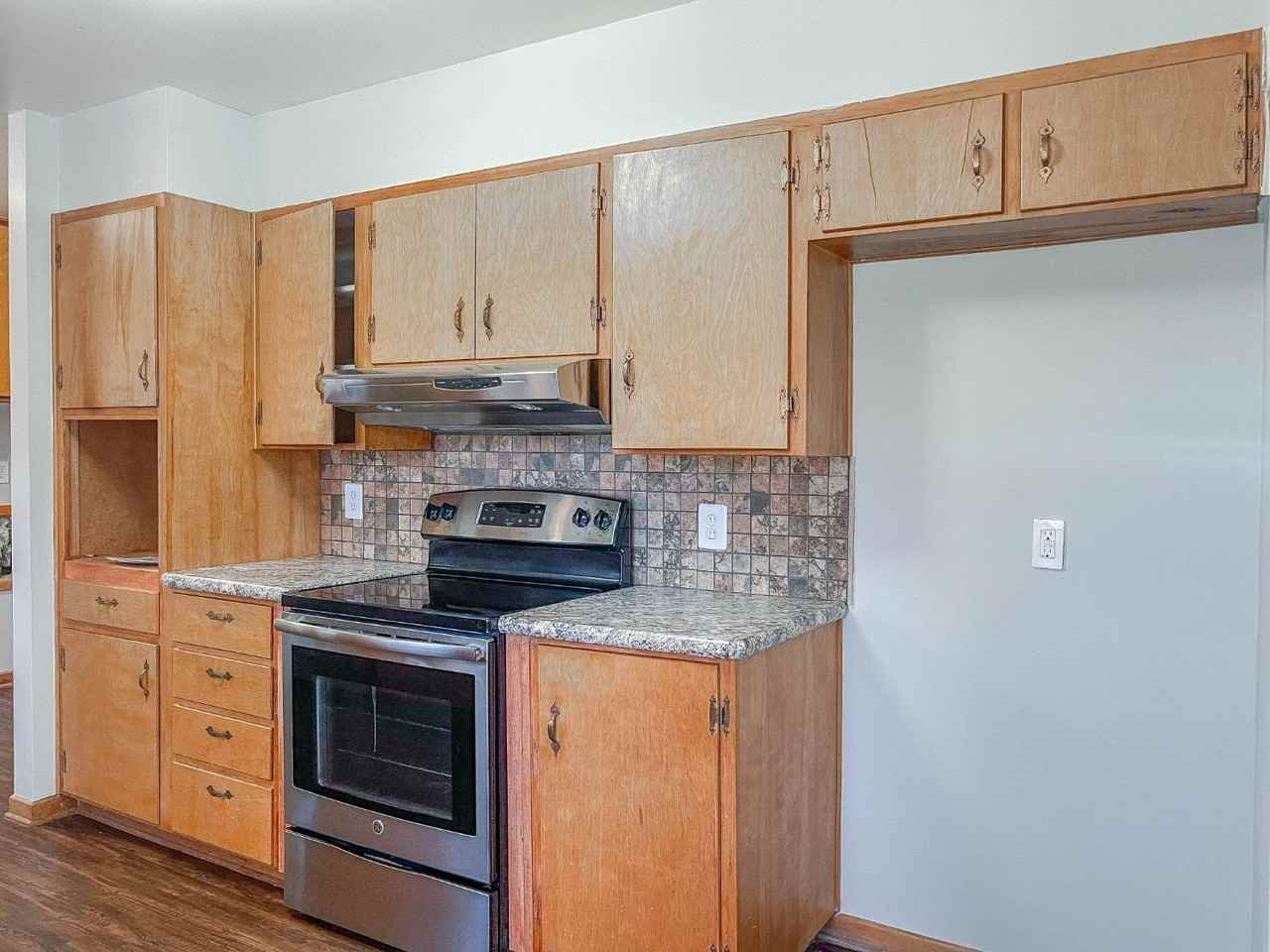 3419 53rd St - Photo 5 of 12