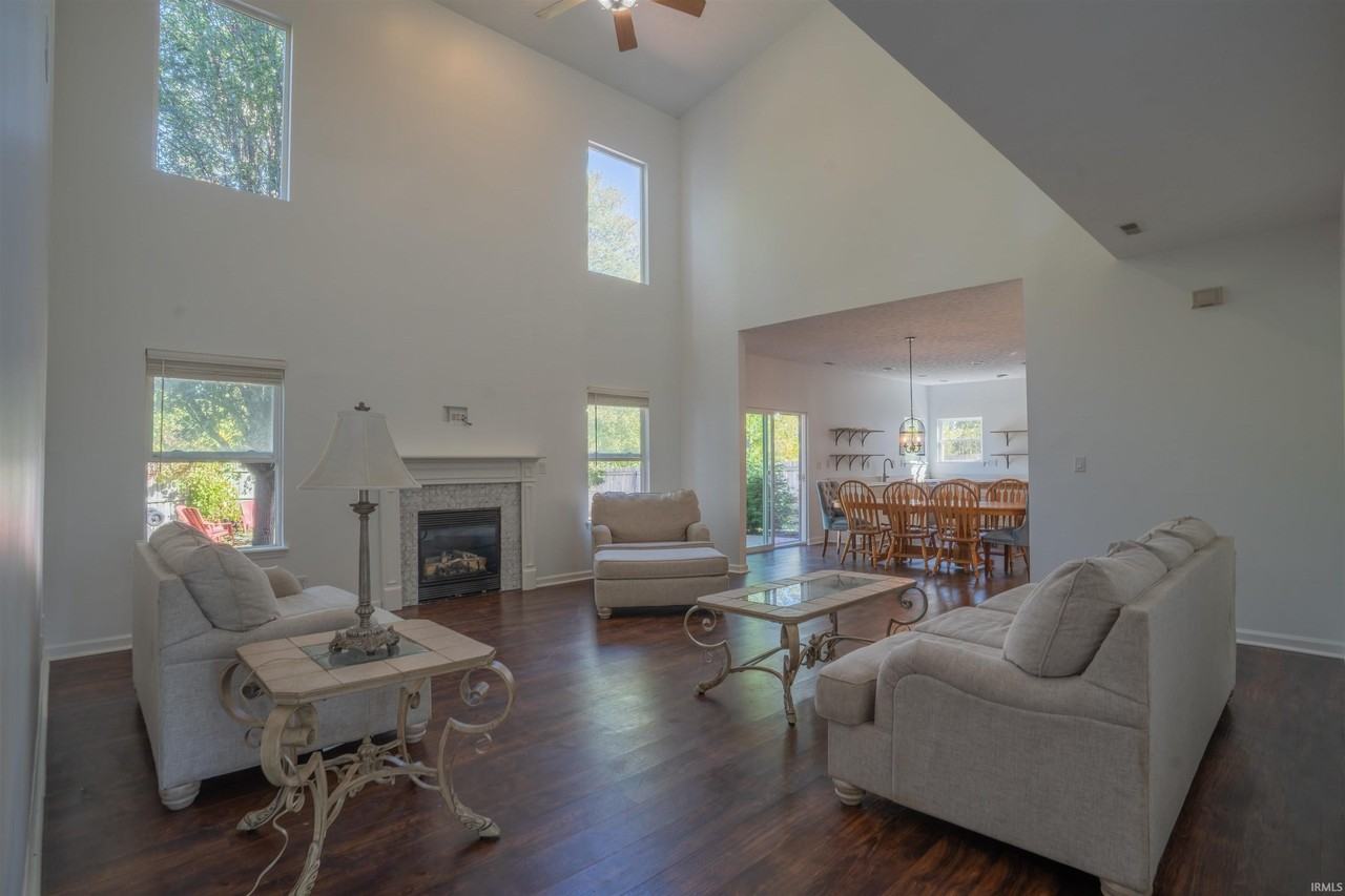 2706 Grosbeak Ln - Photo 7 of 41