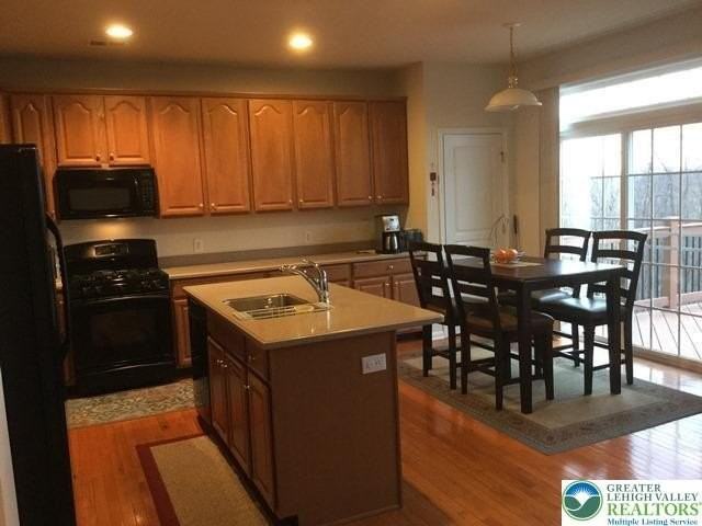 5279 High Vista Dr - Photo 5 of 20