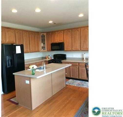 5279 High Vista Dr - Photo 6 of 20