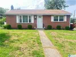 featured image of 18 Lincoln Dr