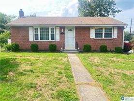 18 Lincoln Dr - Photo 1 of 1