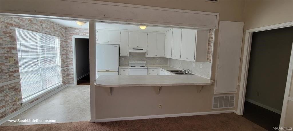 416 Glade Park Dr - Photo 4 of 18