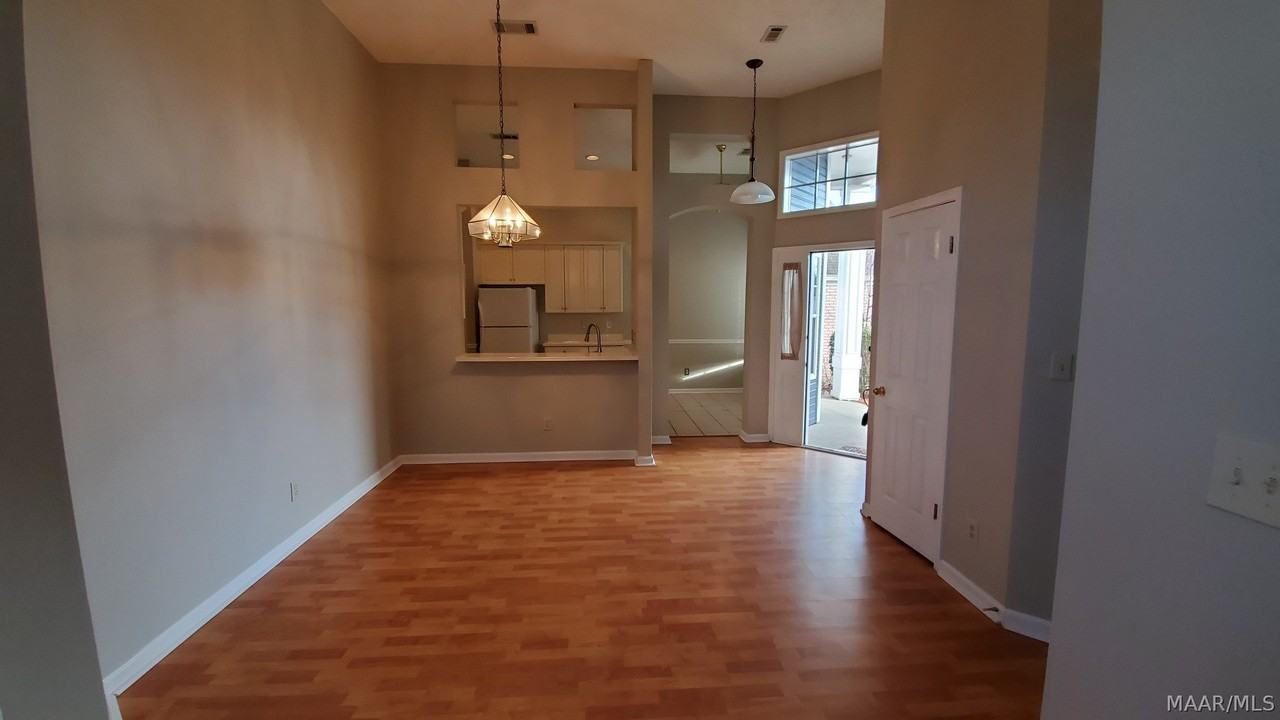 2425 Noble Wood Ct - Photo 7 of 18