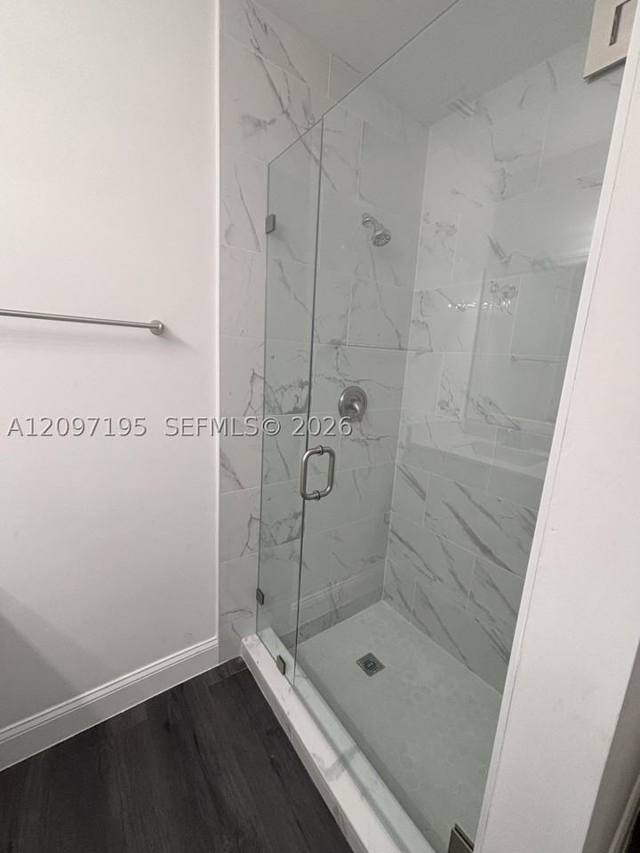 22279 Whistling Pines Ln - Photo 3 of 12