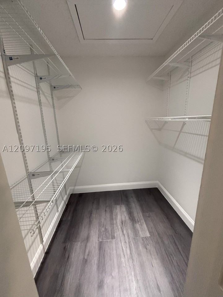 22279 Whistling Pines Ln - Photo 5 of 12
