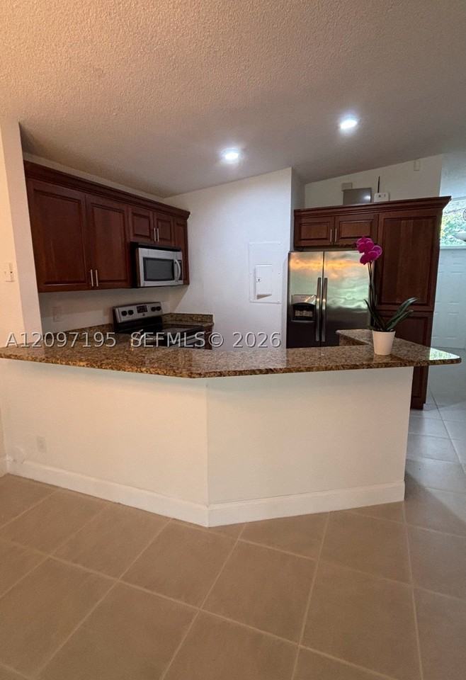 22279 Whistling Pines Ln - Photo 6 of 12