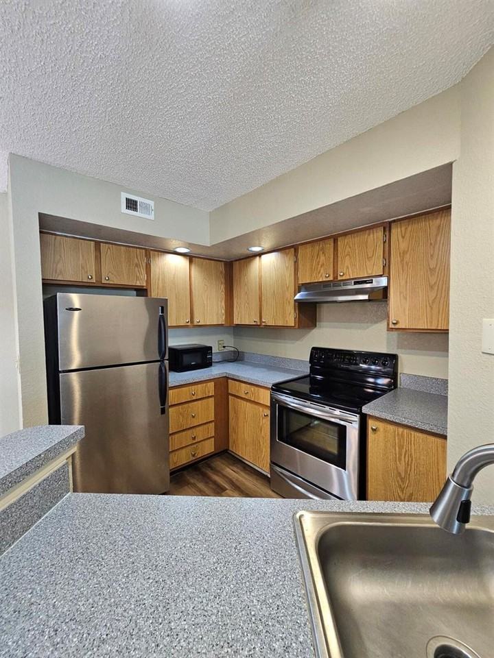 121 Sw 14th Ct