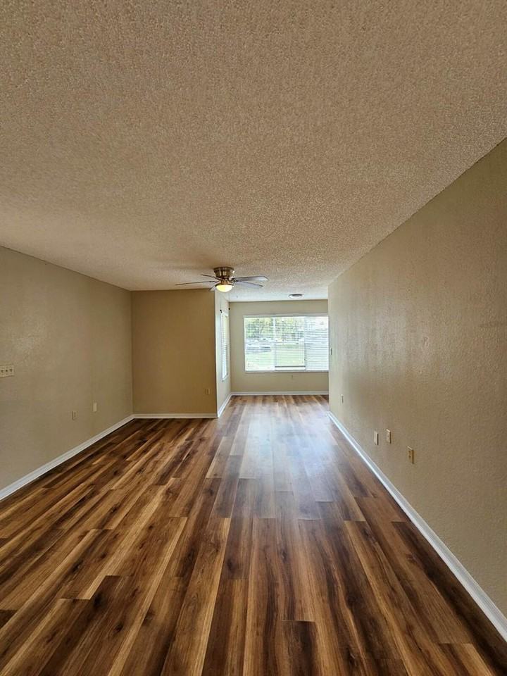 121 Sw 14th Ct - Photo 3 of 6