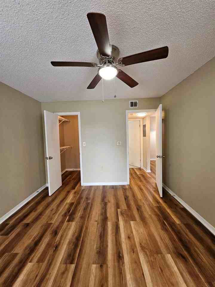 121 Sw 14th Ct - Photo 4 of 6