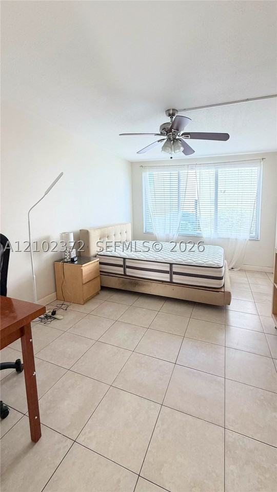 1304 Ne 191st St #A132 - Photo 6 of 15