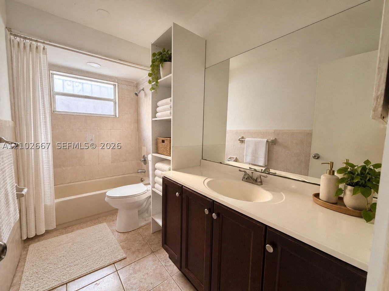 8218 Southampton Dr #A - Photo 7 of 23