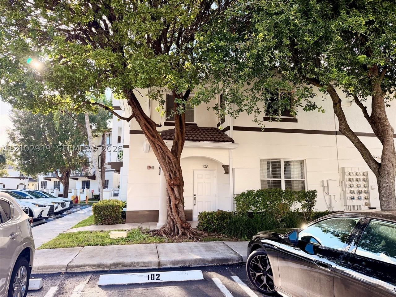 8874 W Flagler St #106 - Photo 4 of 29