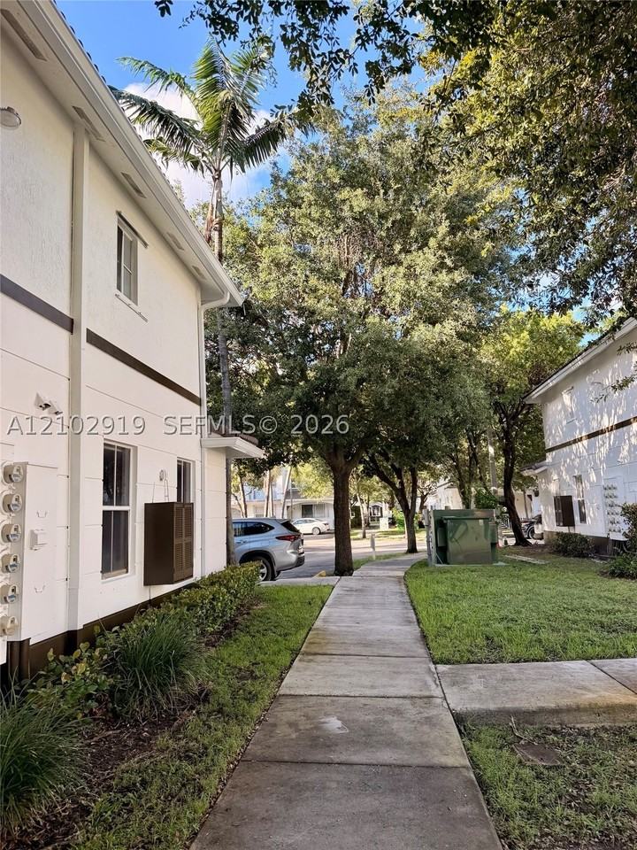 8874 W Flagler St #106 - Photo 5 of 29