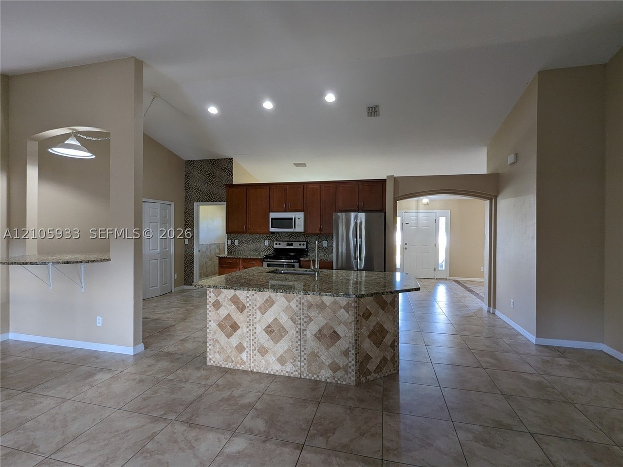 4438 Sw Athena Dr - Photo 2 of 14