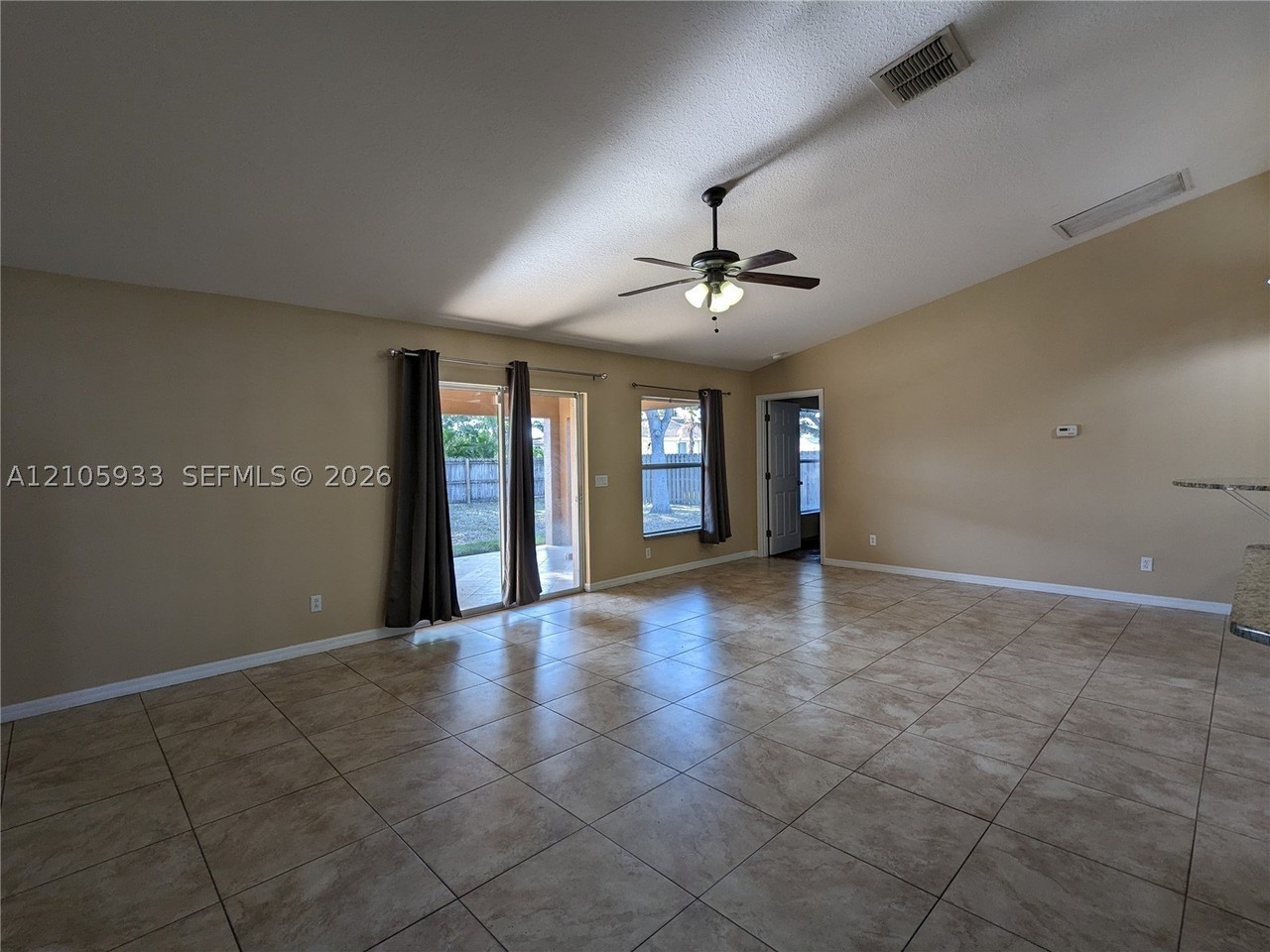 4438 Sw Athena Dr - Photo 3 of 14