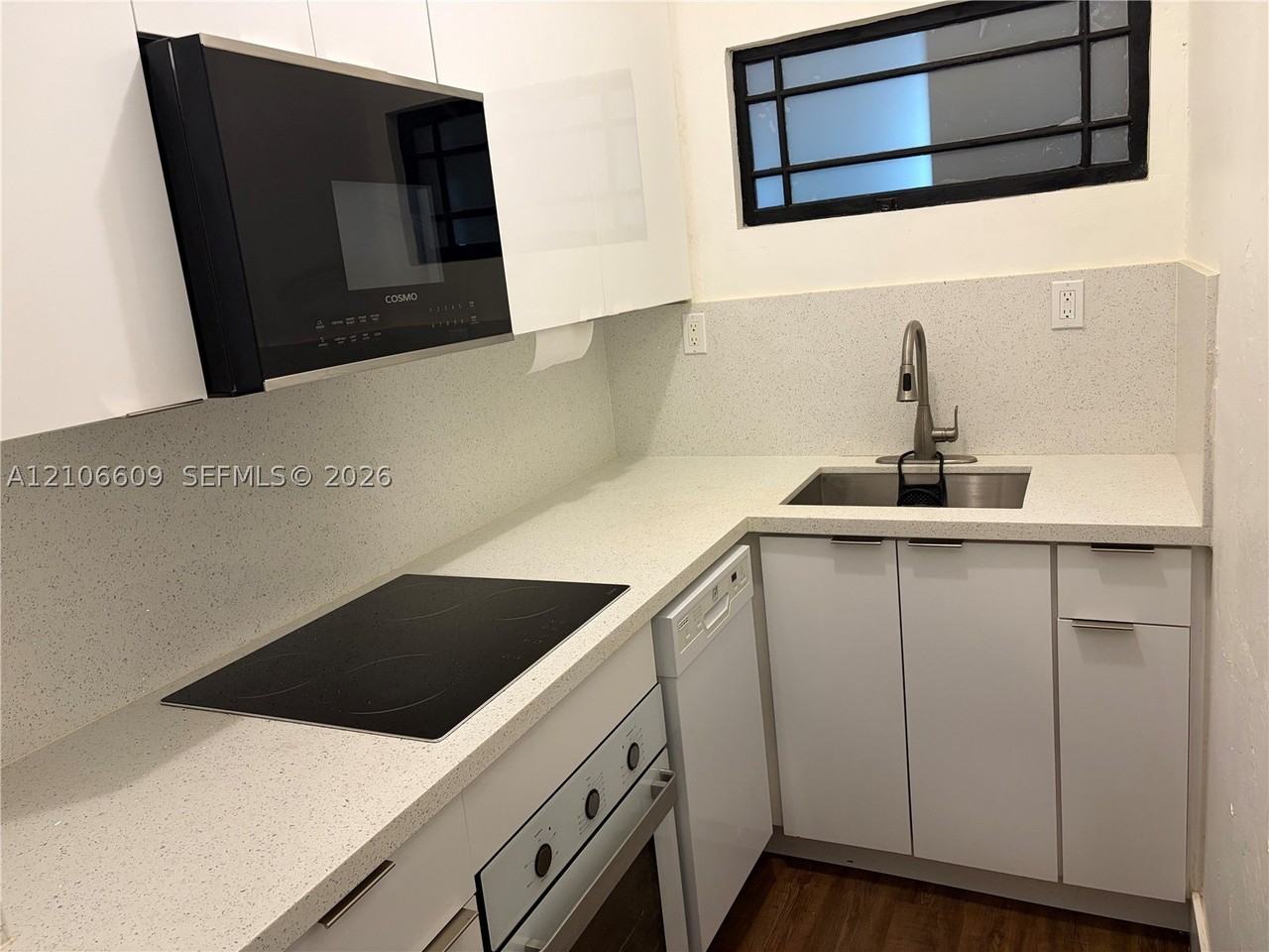 349 Meridian Ave #B104 - Photo 3 of 20