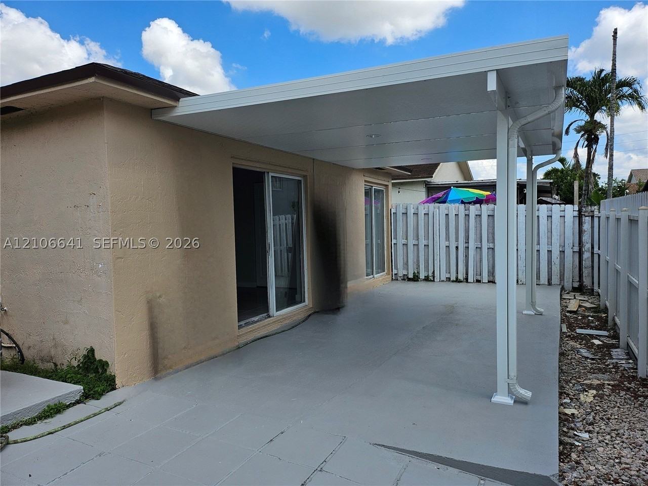 16149 Sw 139th Ave - Photo 2 of 6