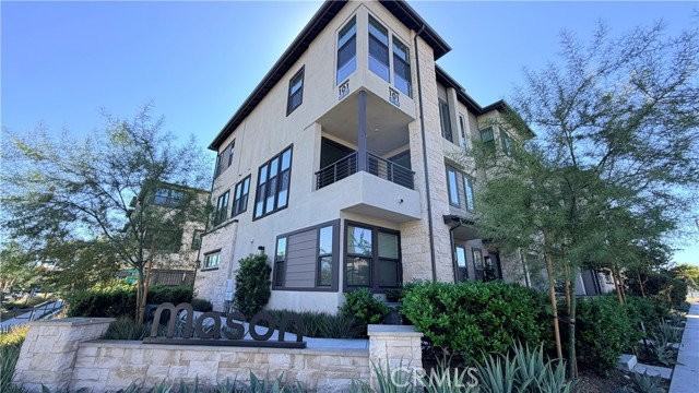 101 S Laxore St #205 - Photo 2 of 8