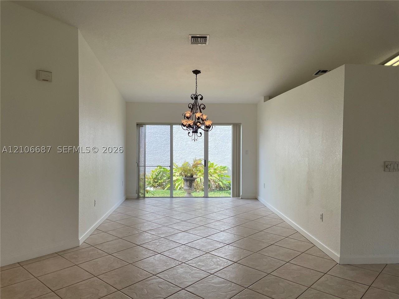 12001 Sw 133rd Ter #0 - Photo 2 of 32