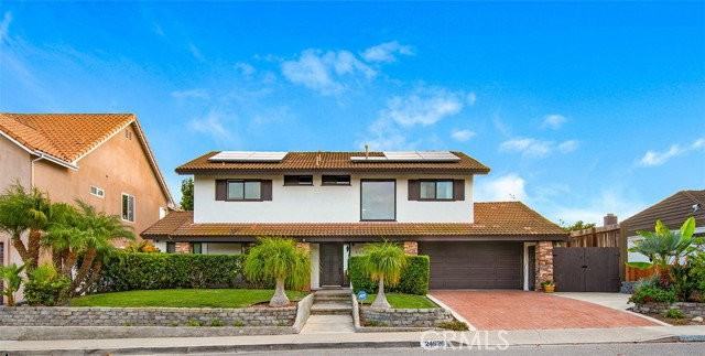 24626 Los Serranos Dr - Photo 4 of 8