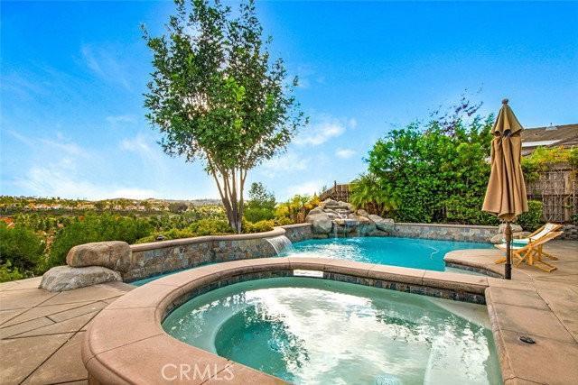 24626 Los Serranos Dr - Photo 7 of 8