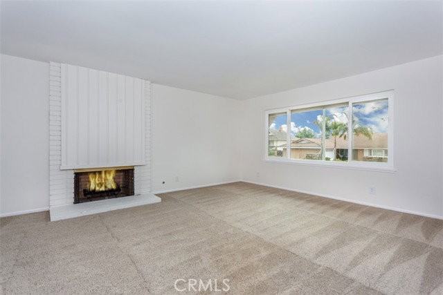 3007 E Echo Hill Way - Photo 2 of 8