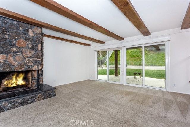 3007 E Echo Hill Way - Photo 7 of 8
