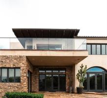 featured image of 374 Ledroit St