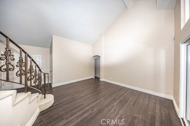 4711 E Fairfield St - Photo 3 of 8
