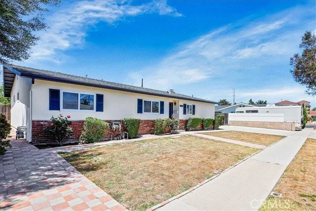 8561 Lamar Dr - Photo 2 of 8