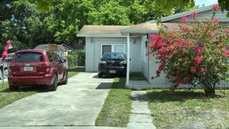 3810 Sw 25th St #2 - Photo 1 of 1
