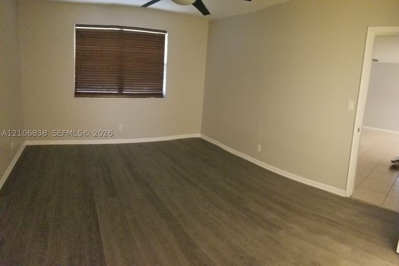 207 Ne 16th St #1 - Photo 5 of 10