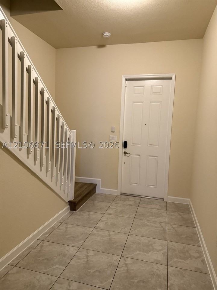 16723 Sw 95th St - Photo 5 of 21