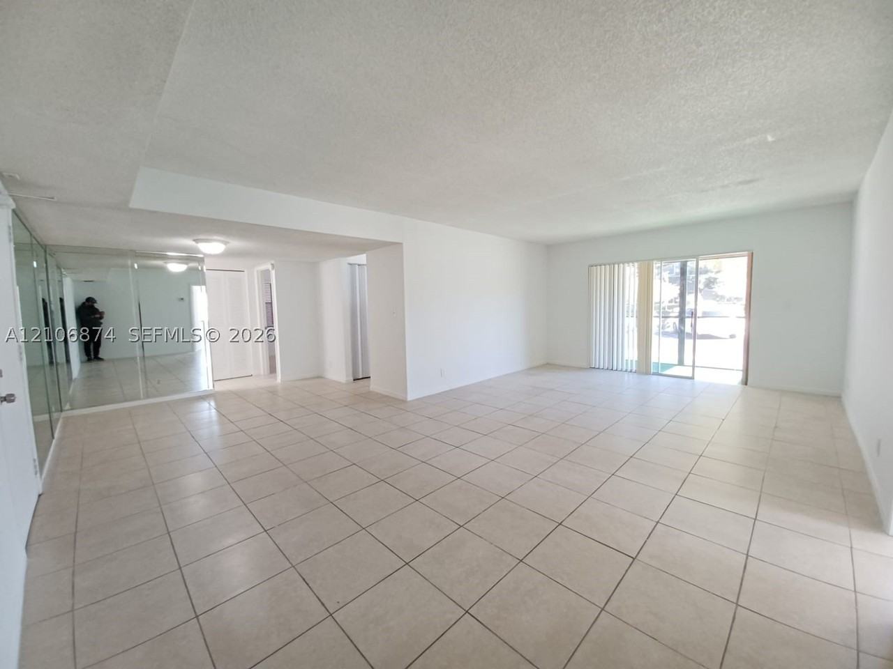 2800 Riverside Dr #102-1 - Photo 6 of 17