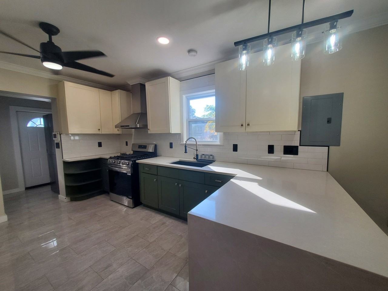 36 Baxter Ave #1 - Photo 2 of 8