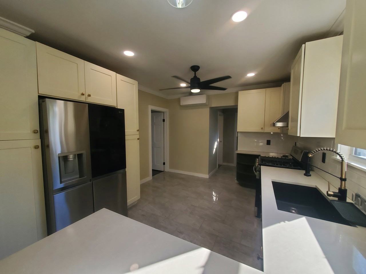 36 Baxter Ave #1 - Photo 3 of 8